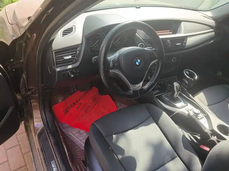 BMW X1 — миниатюра 12