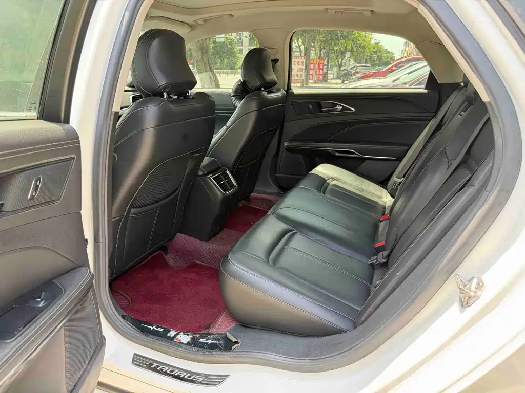 Ford Taurus EcoBoost 245 Fashion Type, фото 8