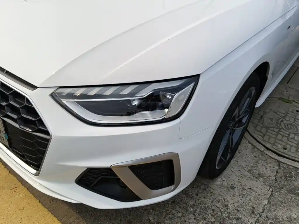 Audi A4L — миниатюра 24