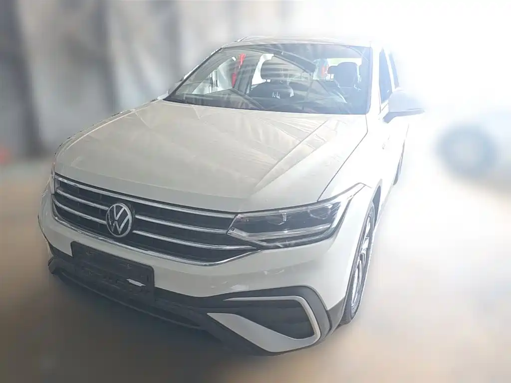 Volkswagen Tiguan L 2022