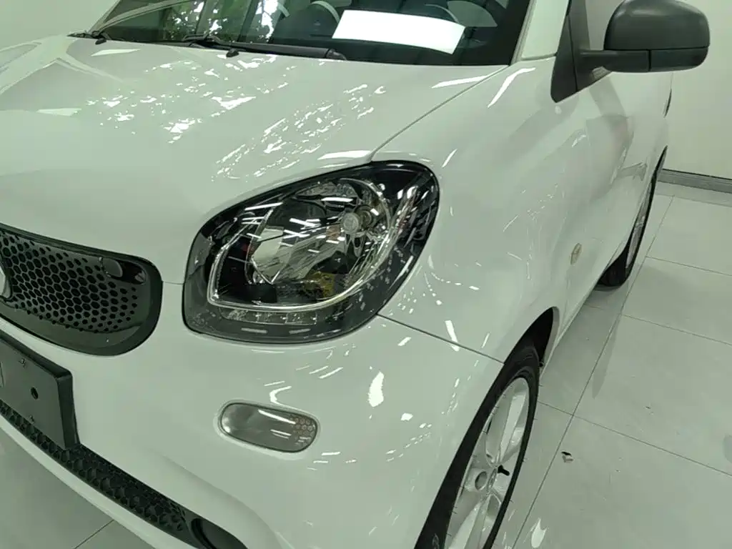 smart Smart Fortwo — миниатюра 24