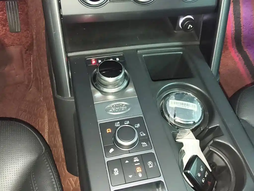 Land Rover Discovery — миниатюра 14
