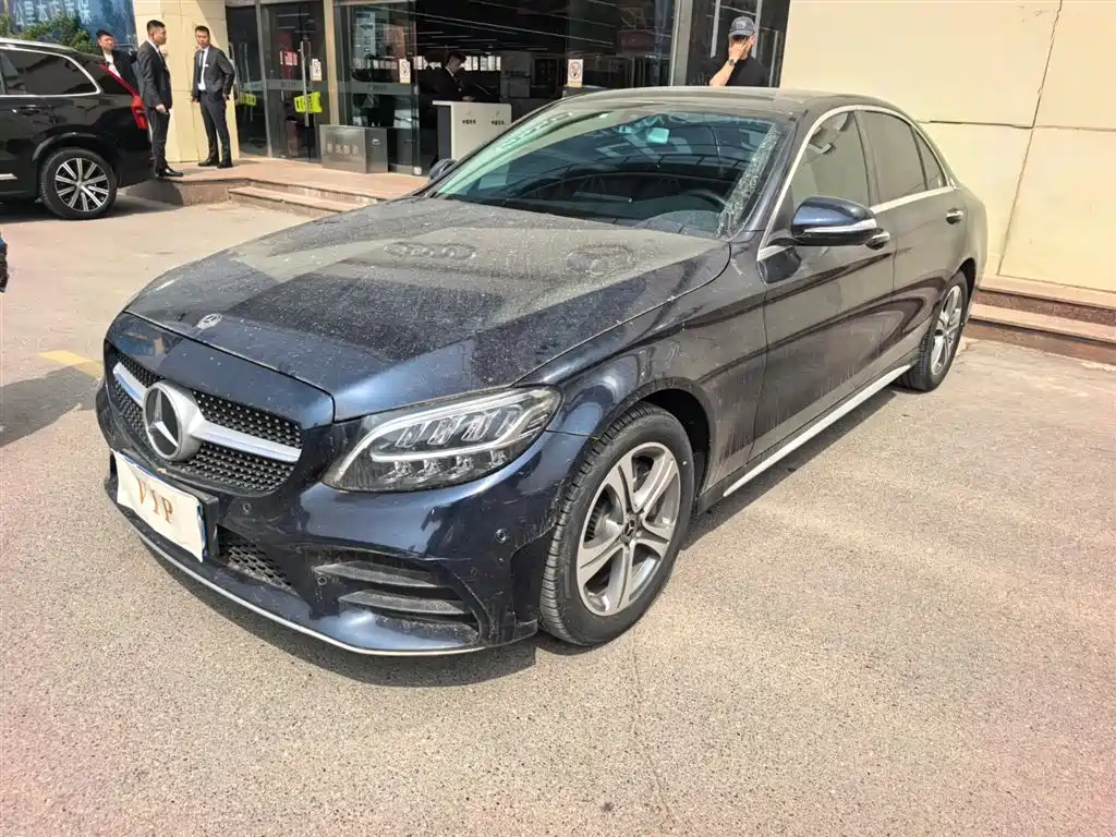 Mercedes-Benz C-Class 2020