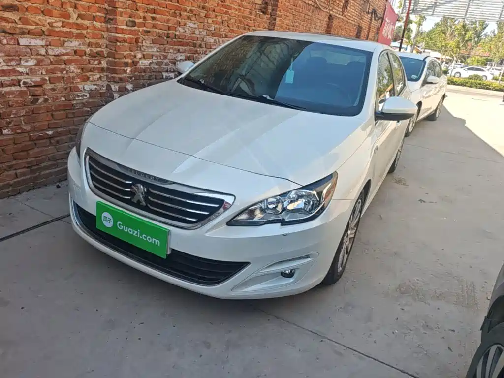 Peugeot 408