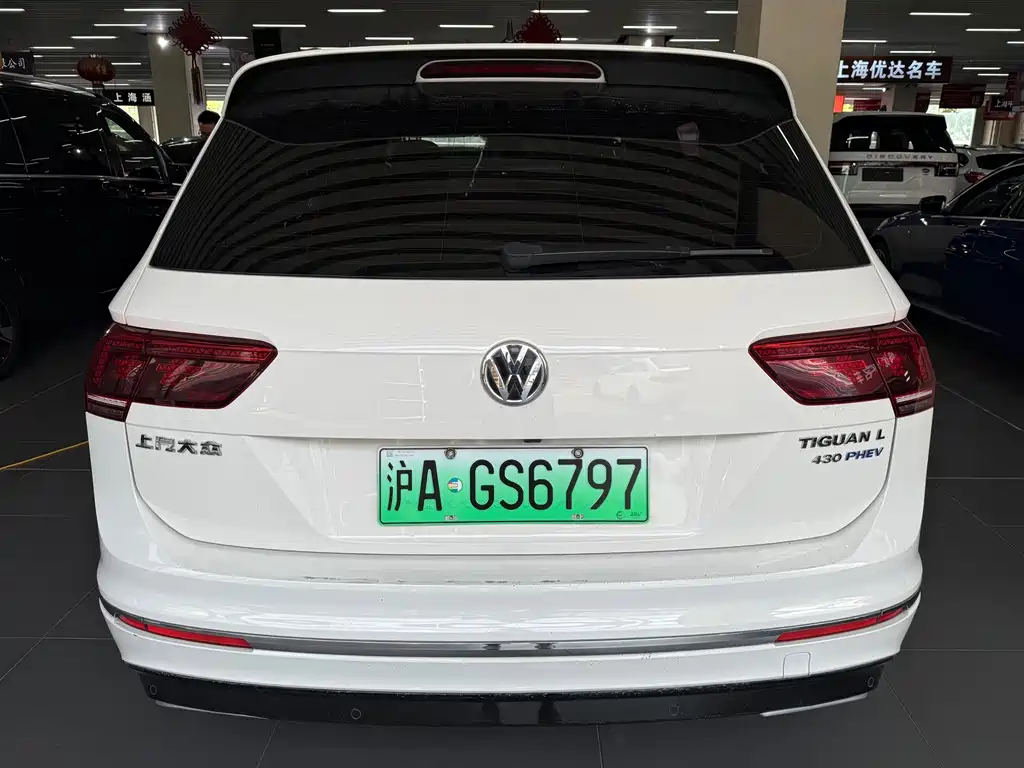 Volkswagen Tiguan L PHEV — миниатюра 3