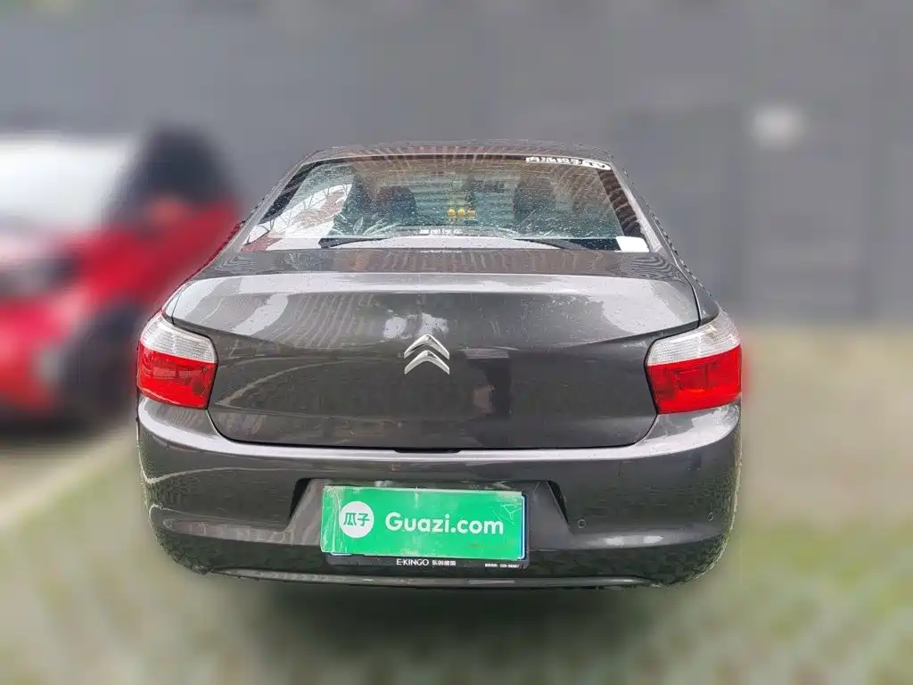 Citroen Elysee — миниатюра 5