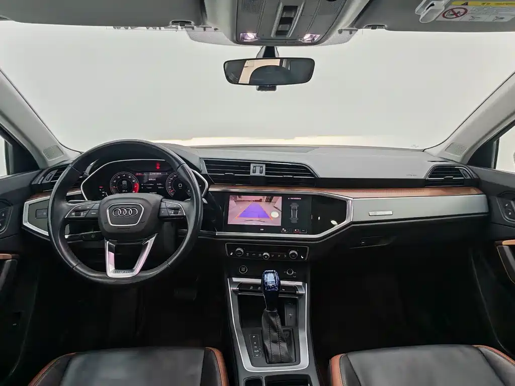 Audi Q3 — миниатюра 10