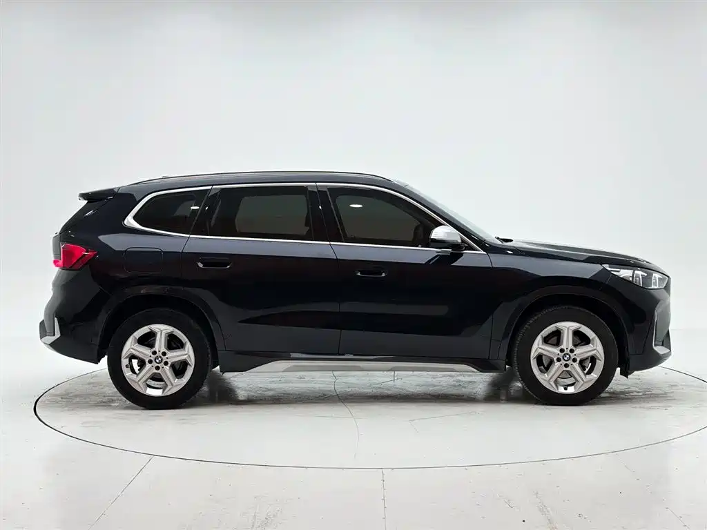 BMW X1 2023 sDrive20Li X