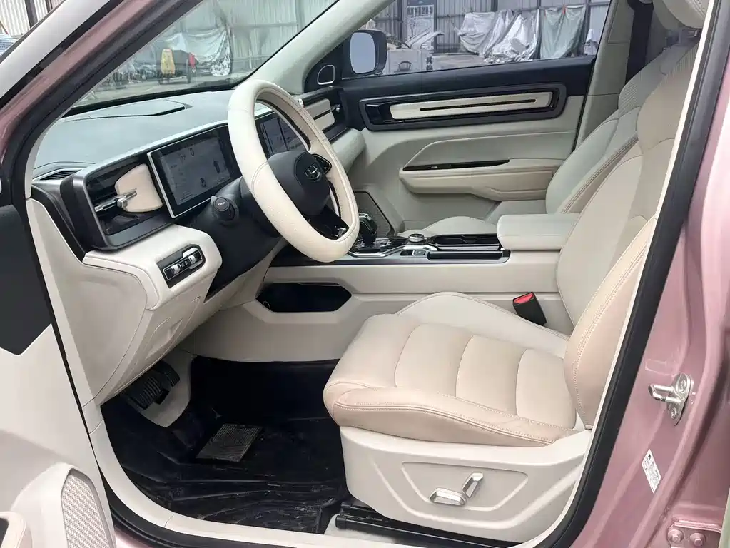 GEELY AUTOMOBILE GEELY ICON