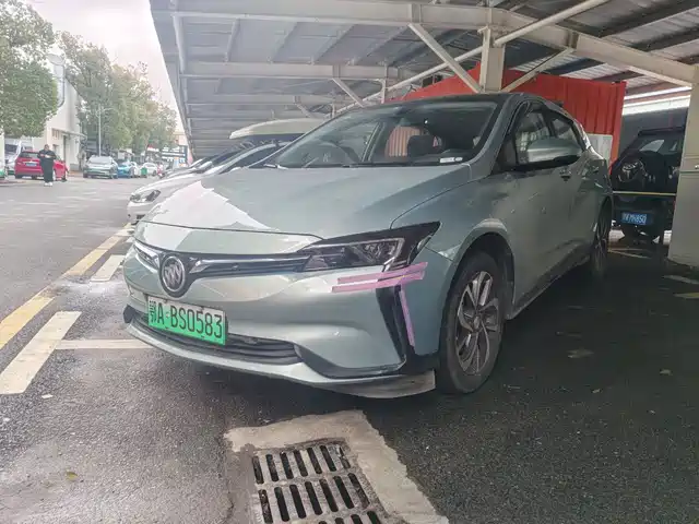 buick slightly-blue-6