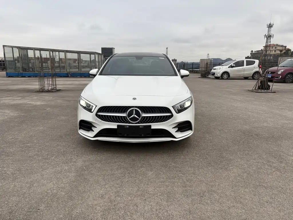 MERCEDES-BENZ A CLASS