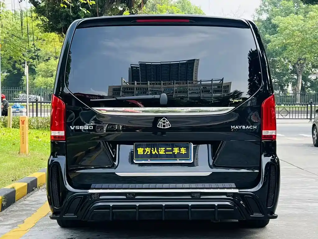 Mercedes-Benz V-Class V 2018 V 260 L Luxury Long Wheelbase VI