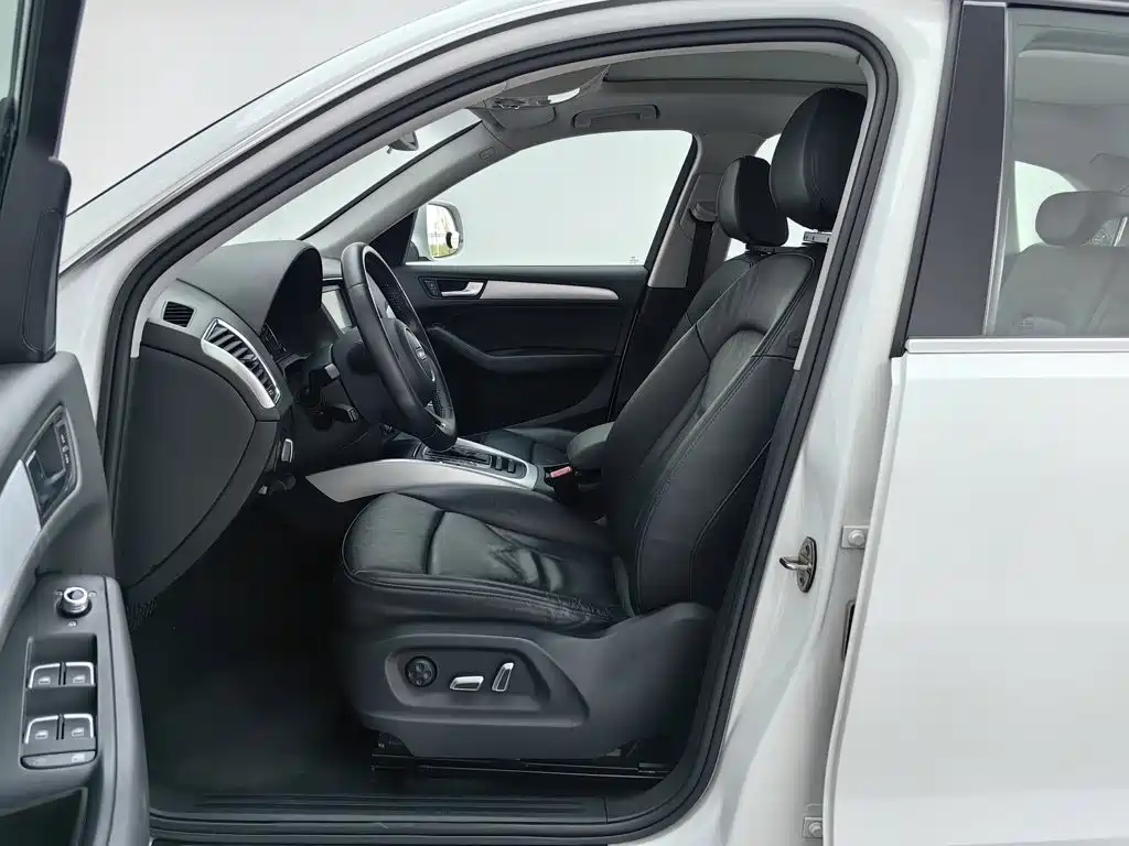 Audi Q5 — миниатюра 10