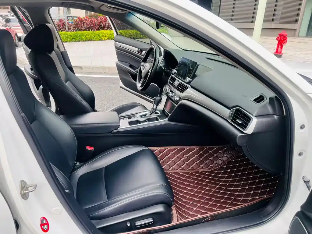Honda Accord — миниатюра 5