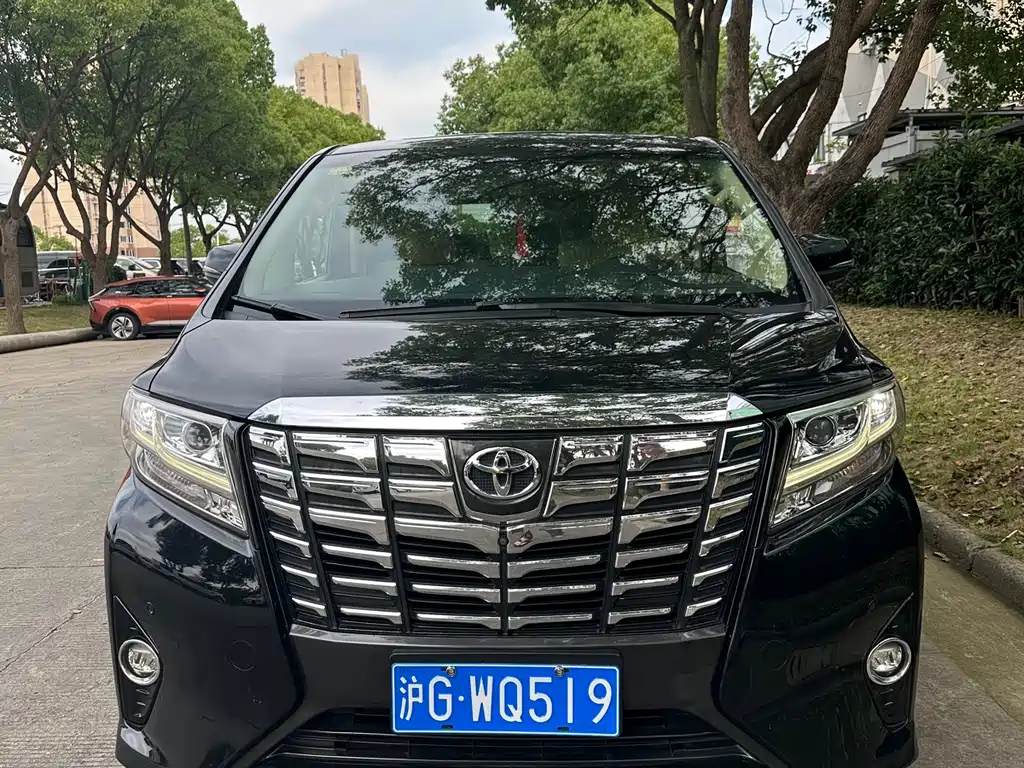 Toyota Alphard 2015 3.5L Luxury