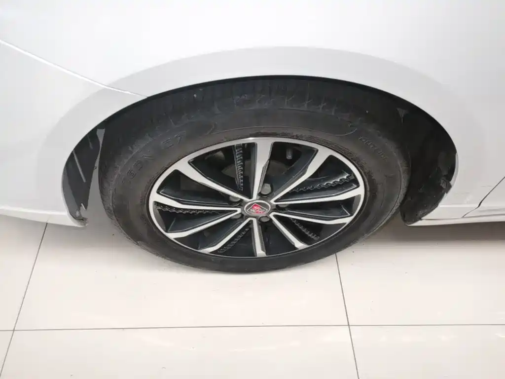 Roewe i5 — миниатюра 23