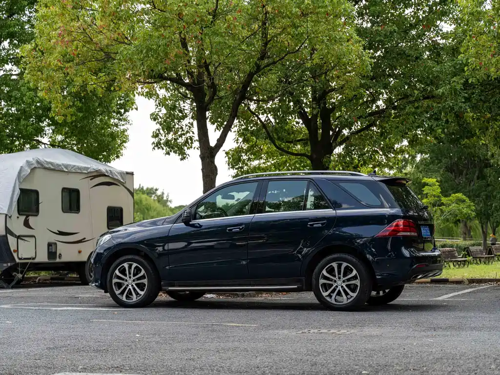 Mercedes-Benz GLE (Import) — миниатюра 15