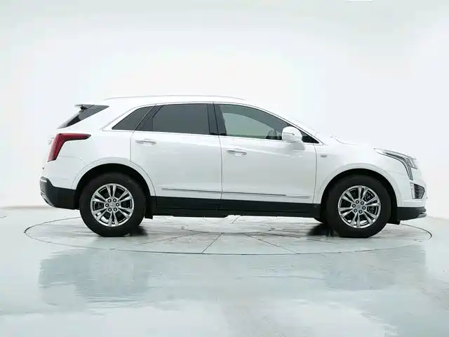 Cadillac XT5 — миниатюра 6