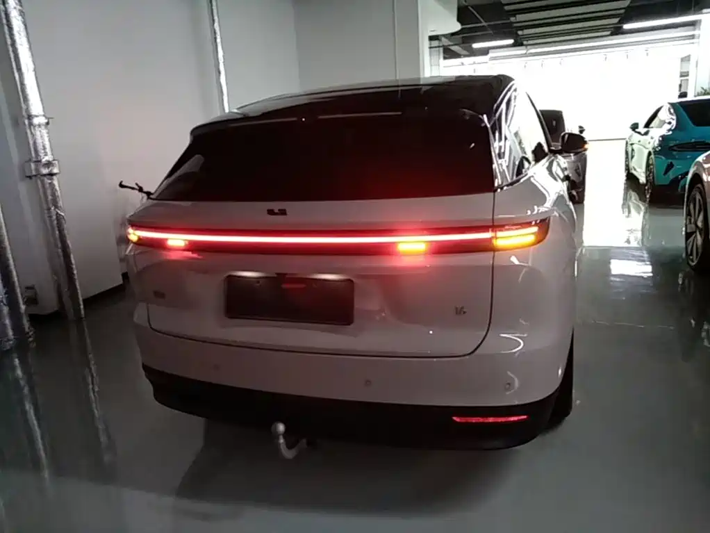 Li Auto Li i6 — миниатюра 6