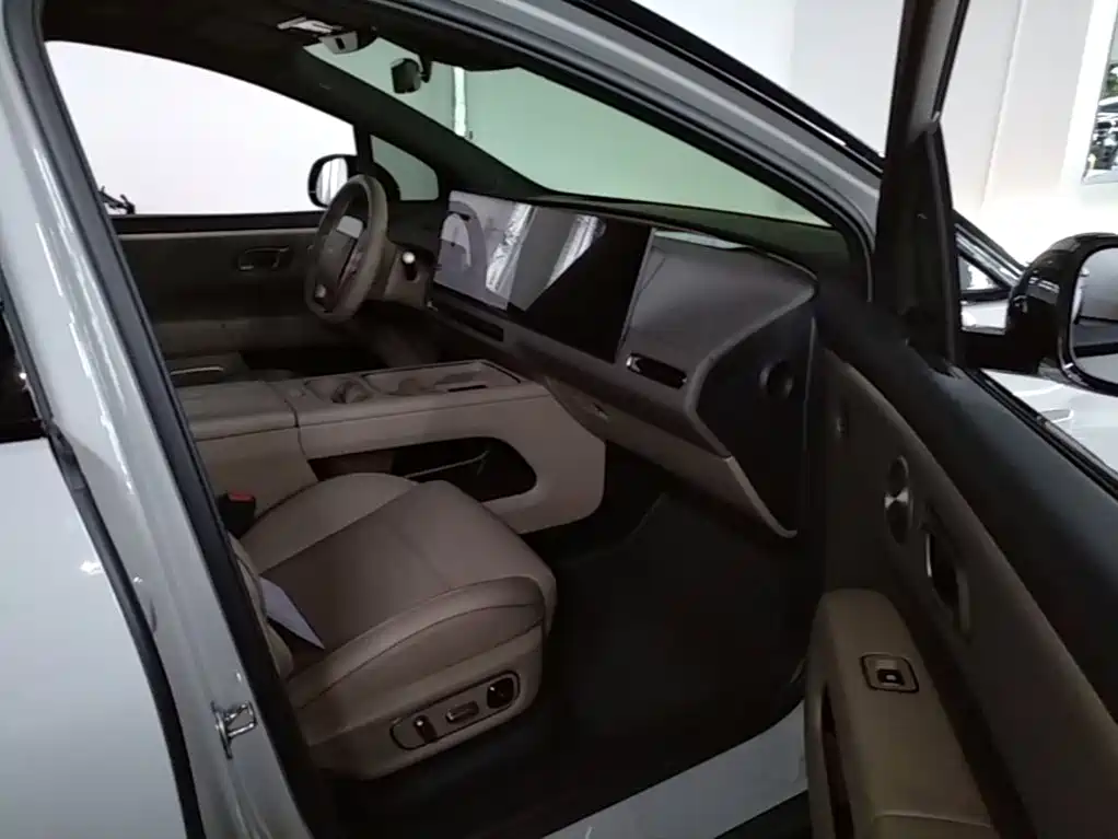 Li Auto Li i6 — миниатюра 25