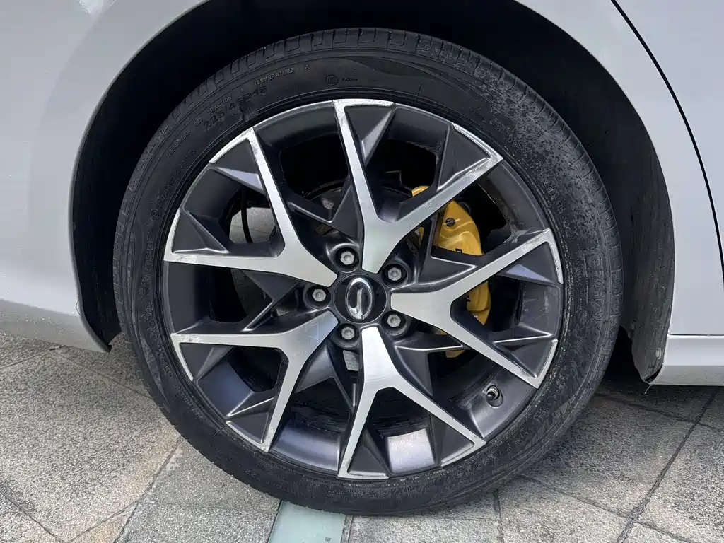 GAC Empow 2021 270T DCT J16