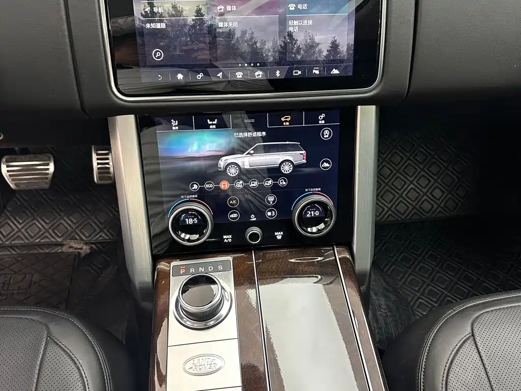 Land Rover Range Rover — миниатюра 10