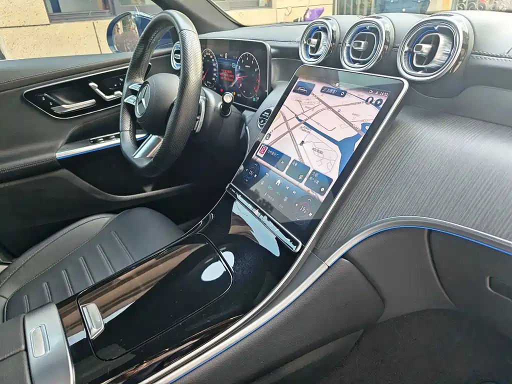 Mercedes-Benz GLC — миниатюра 7