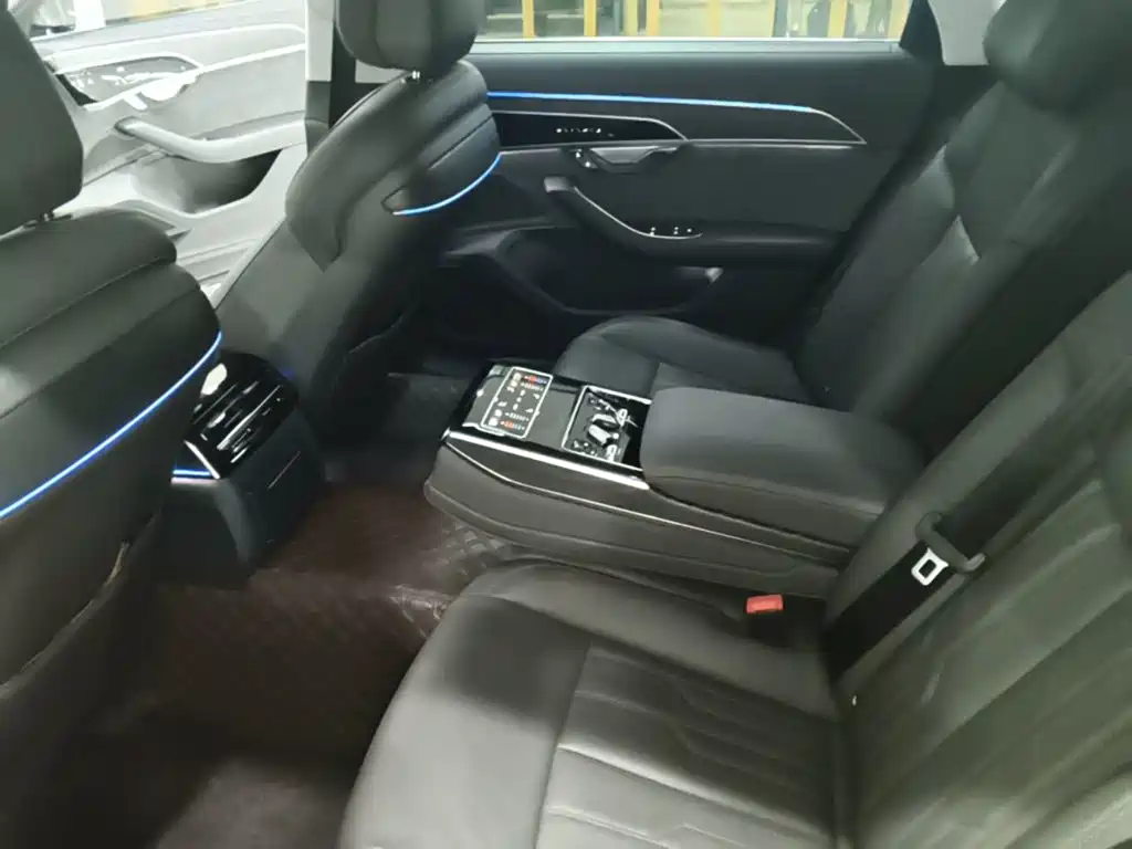 Audi A8 — миниатюра 22