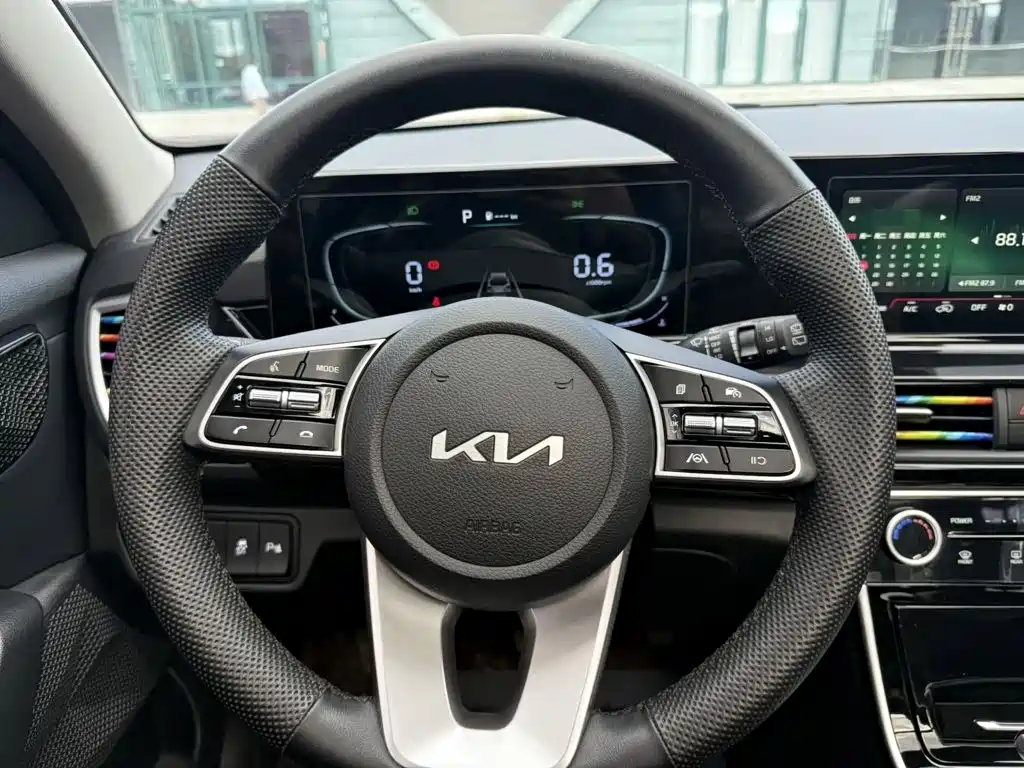 Kia Seltos — миниатюра 16