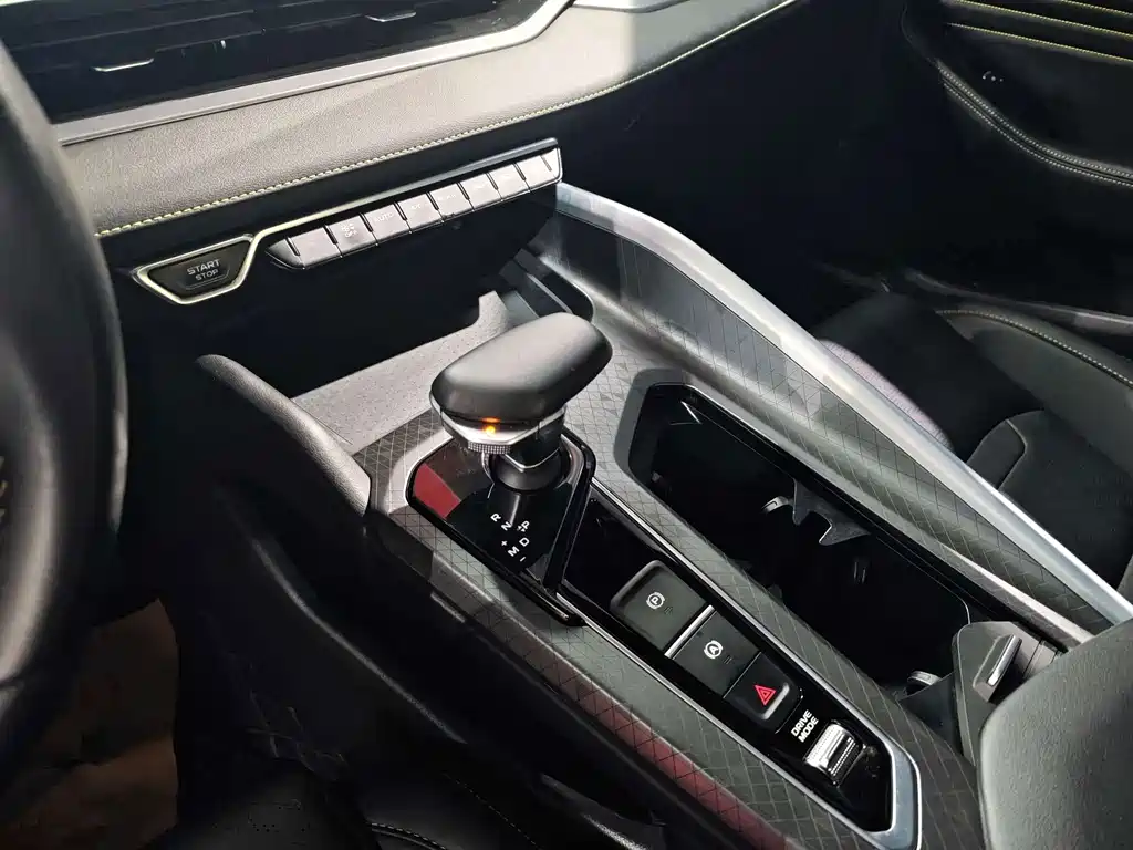 Geely Xingrui — миниатюра 6