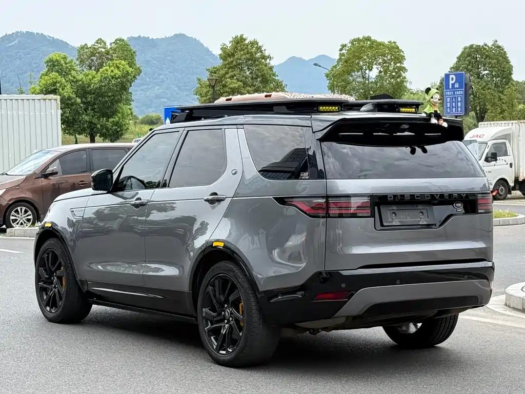 Land Rover Discovery — миниатюра 4
