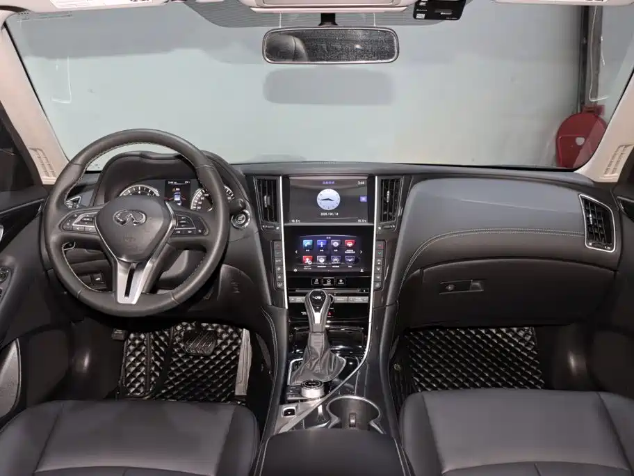 Infiniti Q50L — миниатюра 12