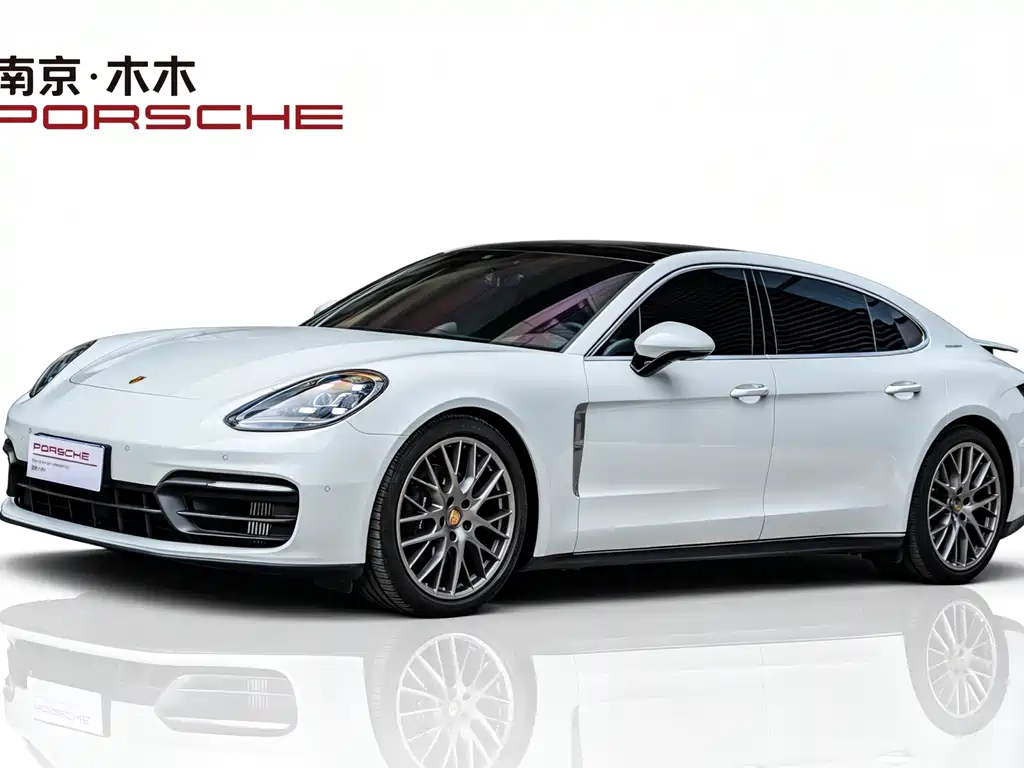 Porsche Panamera 2022
