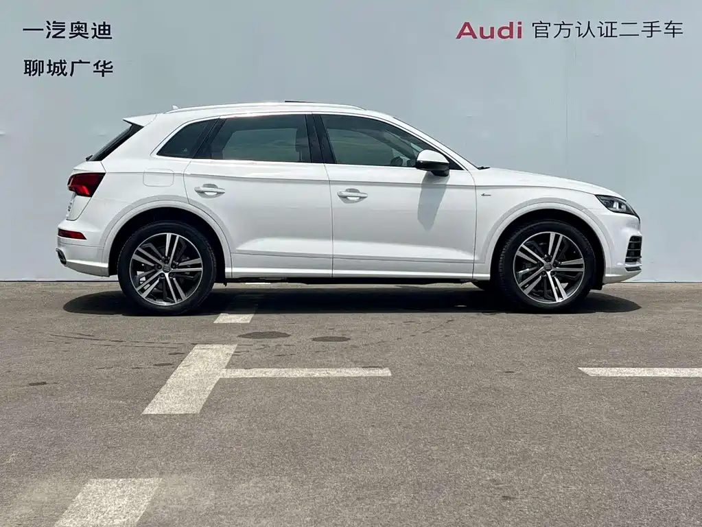 Audi Q5L — миниатюра 3