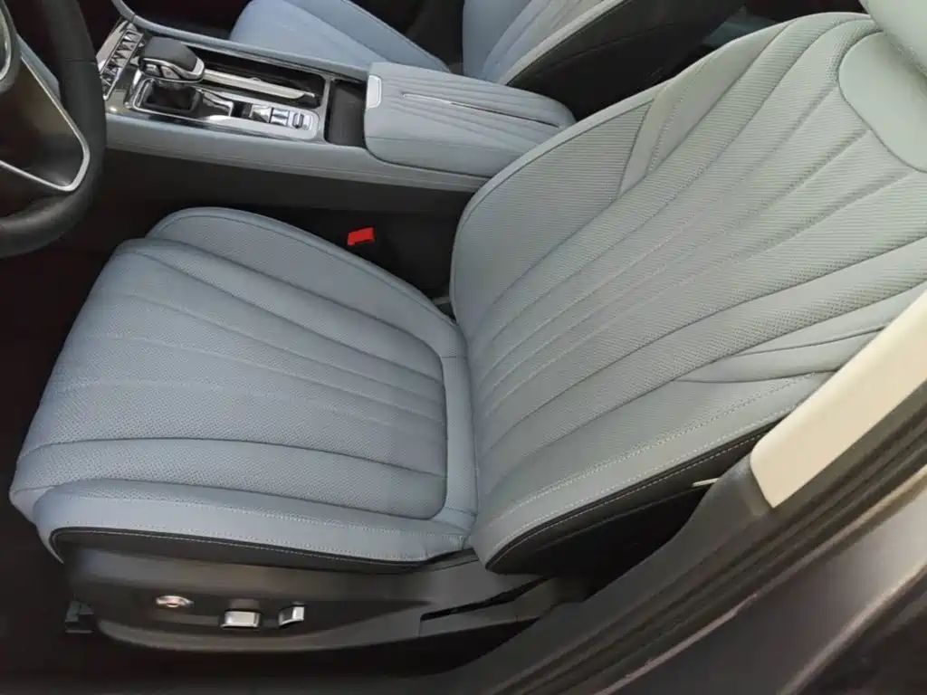 Hongqi Hongqi H5 PHEV — миниатюра 15