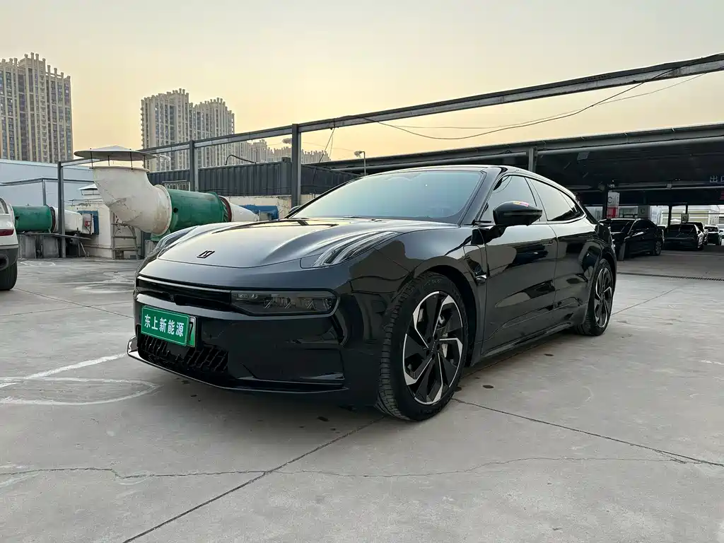 ZEEKR EXTREME KRYPTON 001