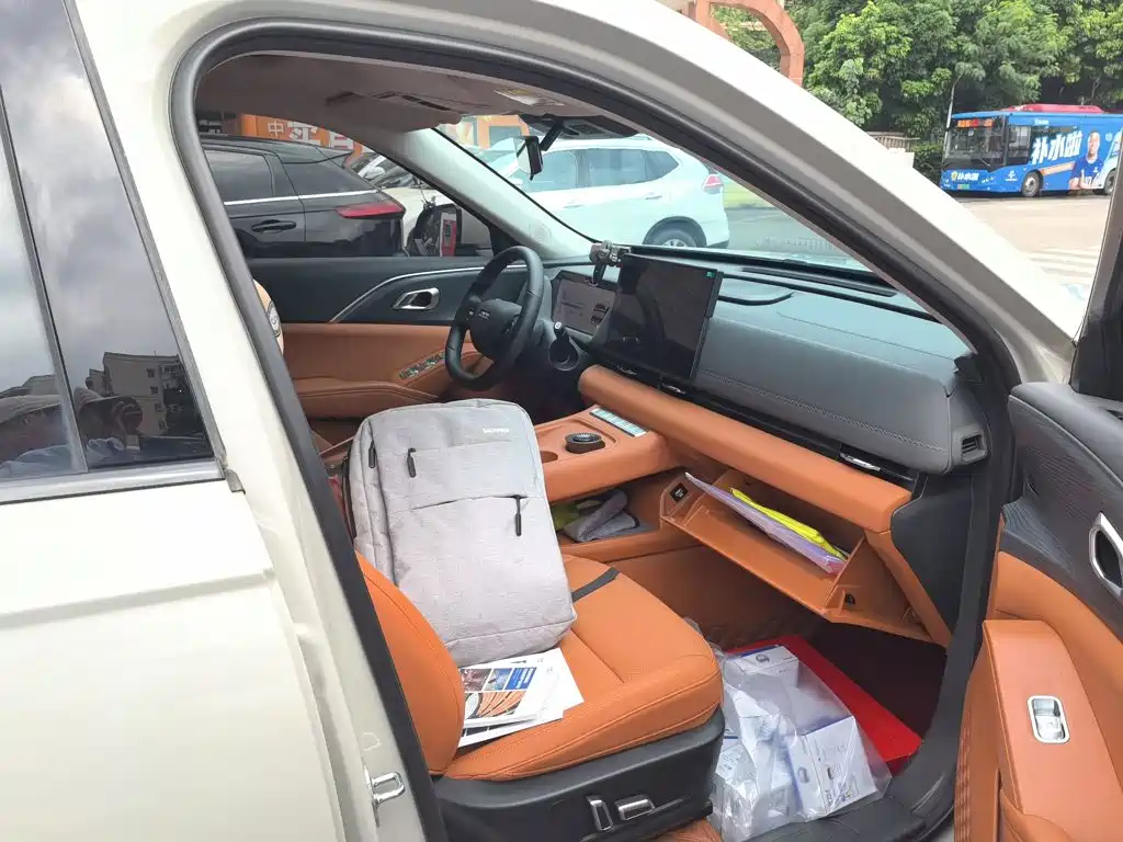 Haval Xiaolong MAX — миниатюра 19
