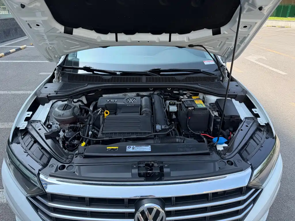 Volkswagen Sagitar - фото 19