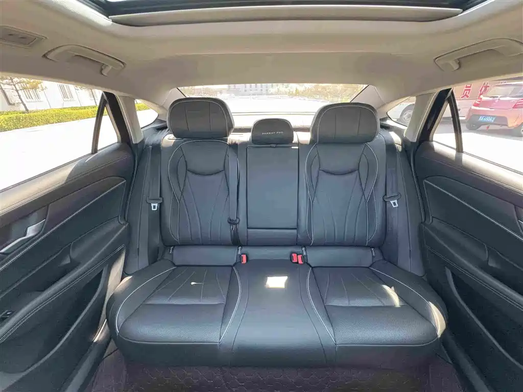 Volkswagen Passat — миниатюра 21
