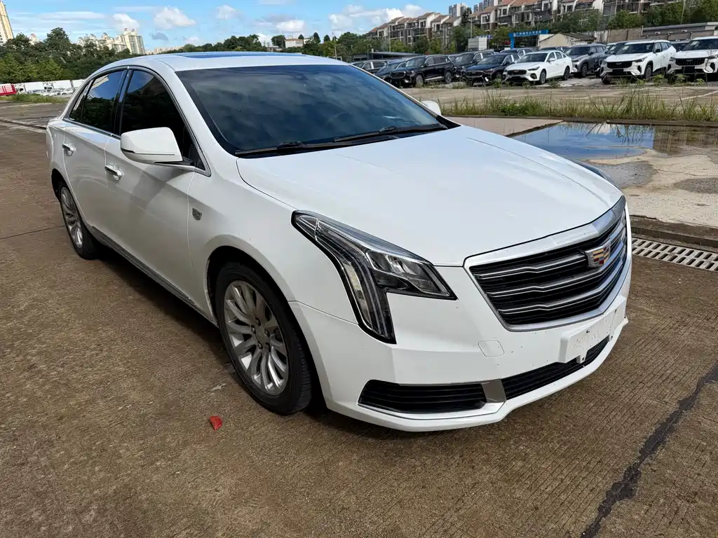 Cadillac XTS — миниатюра 3