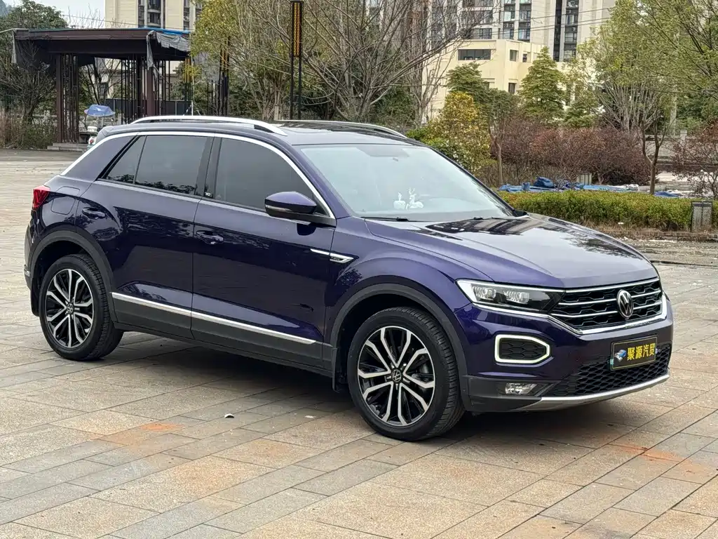 VOLKSWAGEN T ROC EXPLORING SONGS