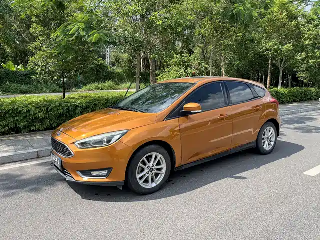 FORD FOX 2017