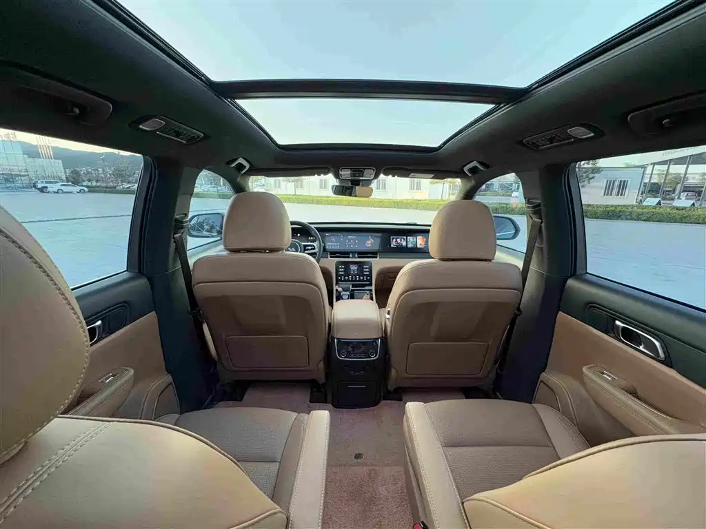 Li Auto Li ONE — миниатюра 15