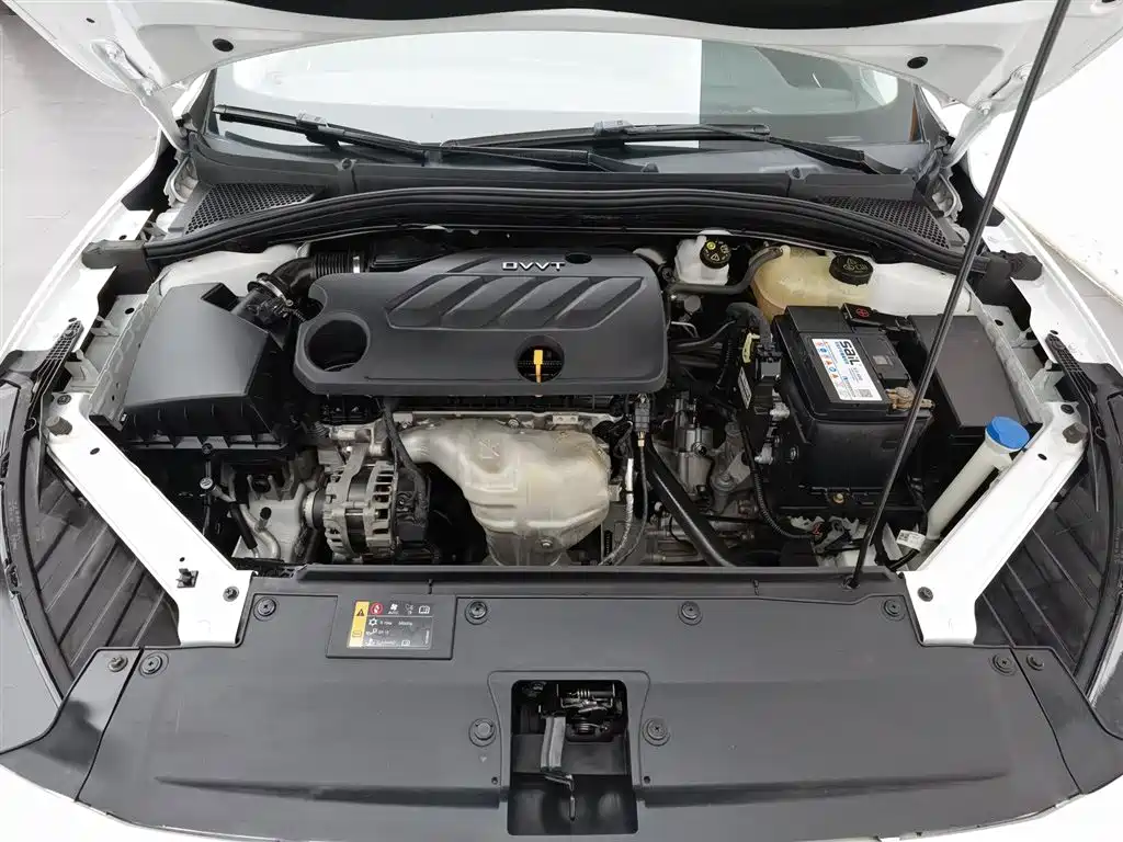 MG 5 2021 180DVVT MT Luxury