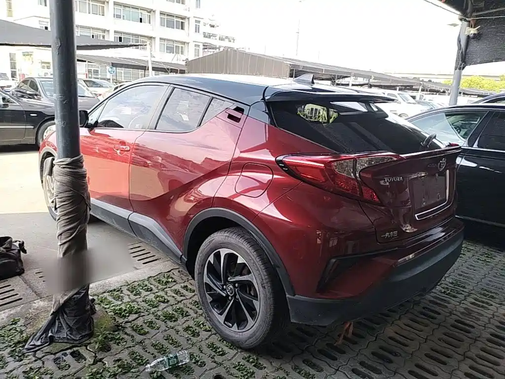 Toyota IZOA — миниатюра 5