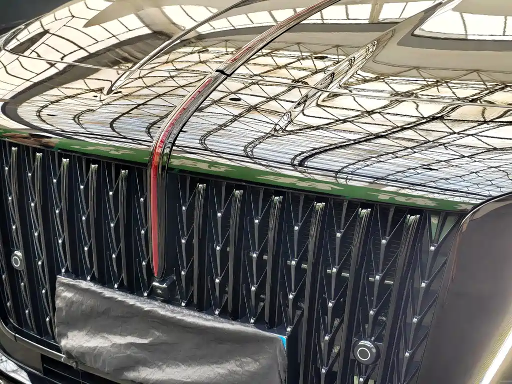 Hongqi Hongqi H5 — миниатюра 5