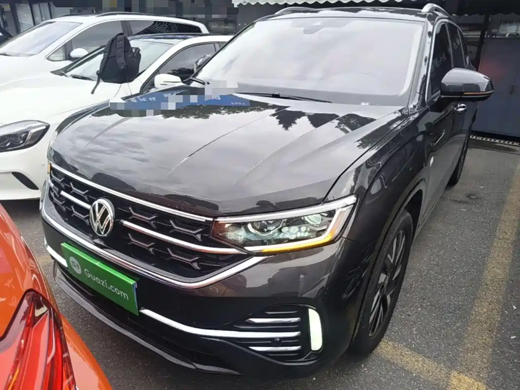 Volkswagen Tayron 2023 330TSI R-Line