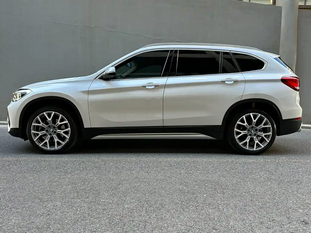 BMW X1 — миниатюра 3