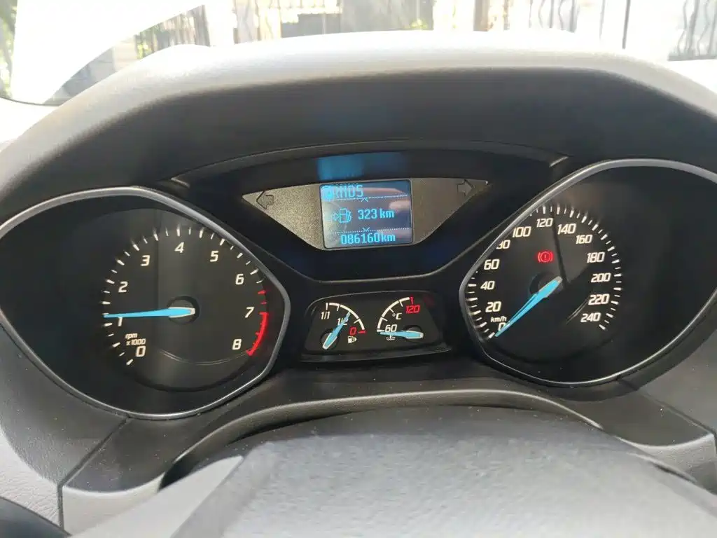 Ford Focus — миниатюра 12