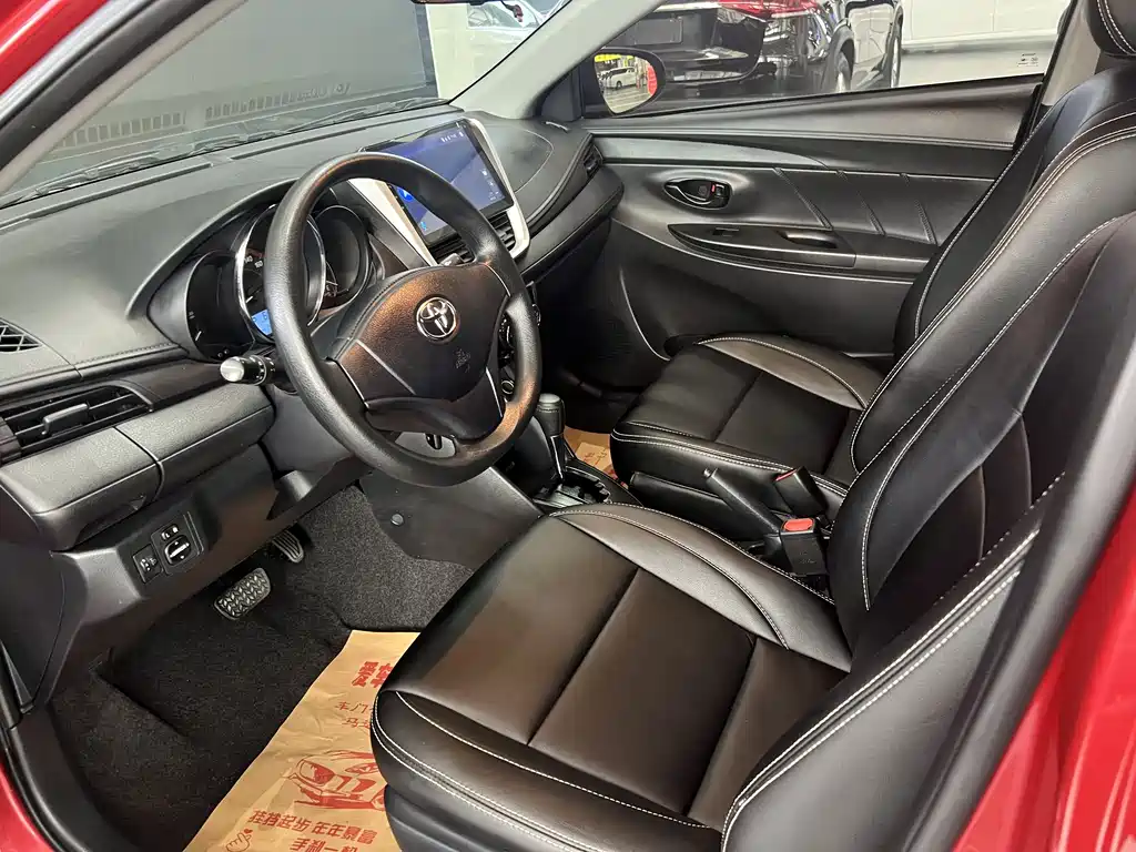 TOYOTA YARIS L ZHIXUAN